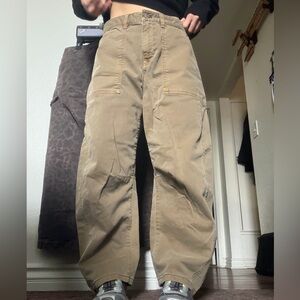 GAP 4 petite Women's Tan barrel legged  Jeans